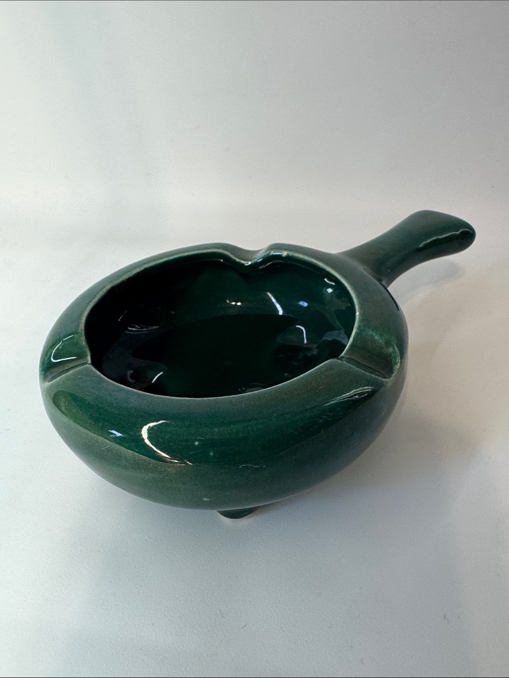 Retro Emerald Green Glazed Ceramic Ashtray with Long Handle, Vintage 1960s Style